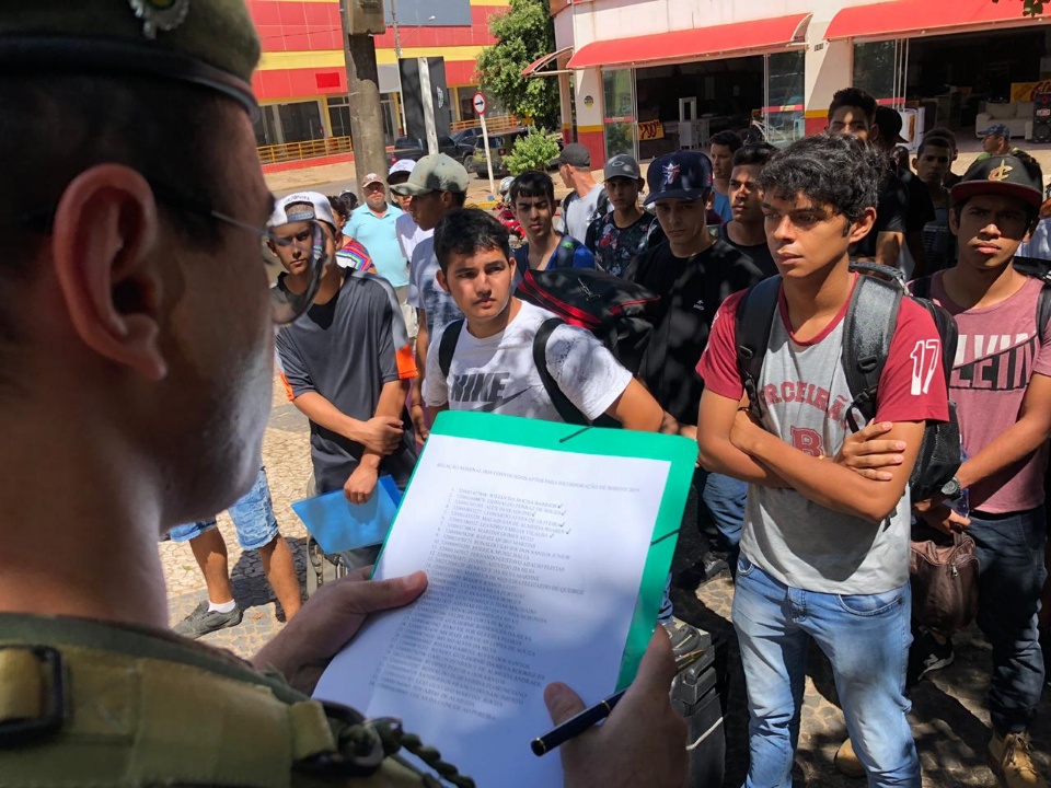 Alistados de Bonito prestarão serviço militar em Murtinho