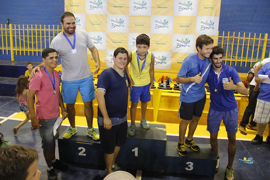 Confira as fotos de premiação dos Jogos Escolares de Bonito, modalidade individual