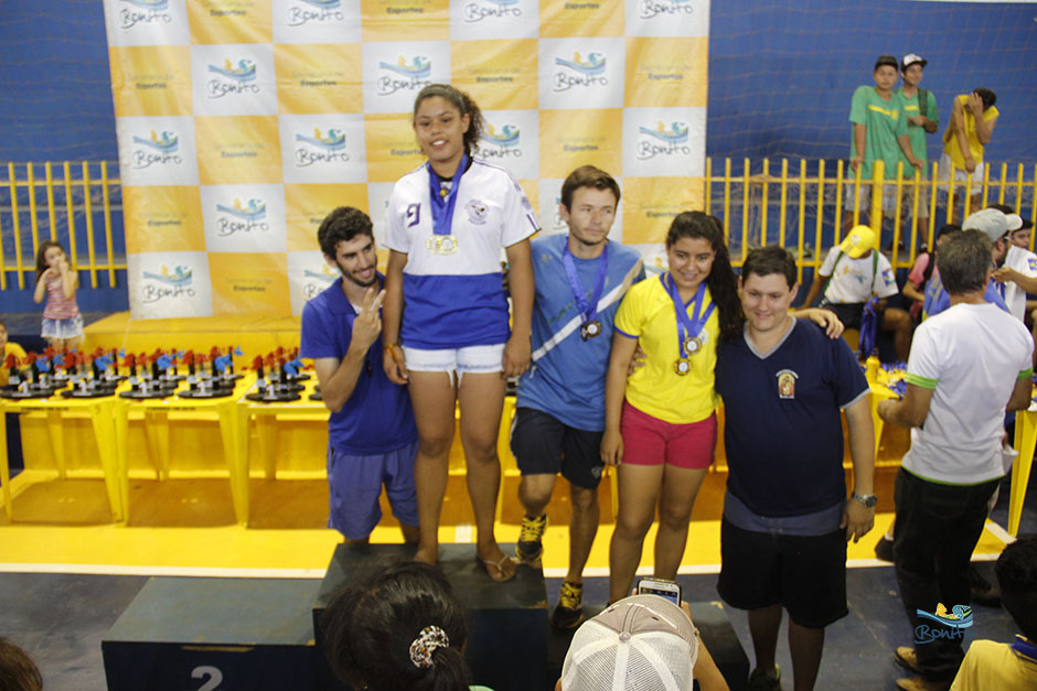 Confira as fotos de premiação dos Jogos Escolares de Bonito, modalidade individual