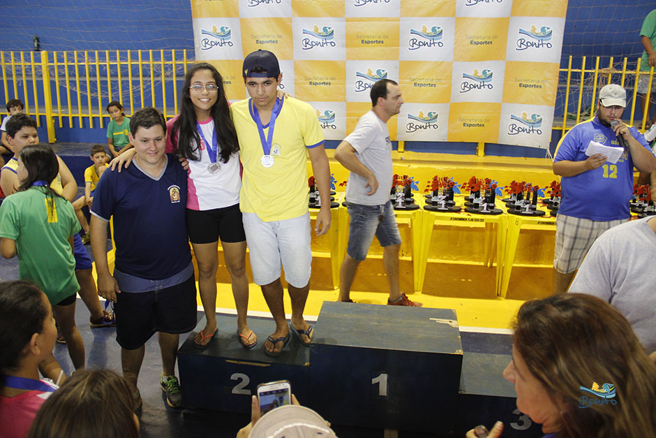 Confira as fotos de premiação dos Jogos Escolares de Bonito, modalidade individual