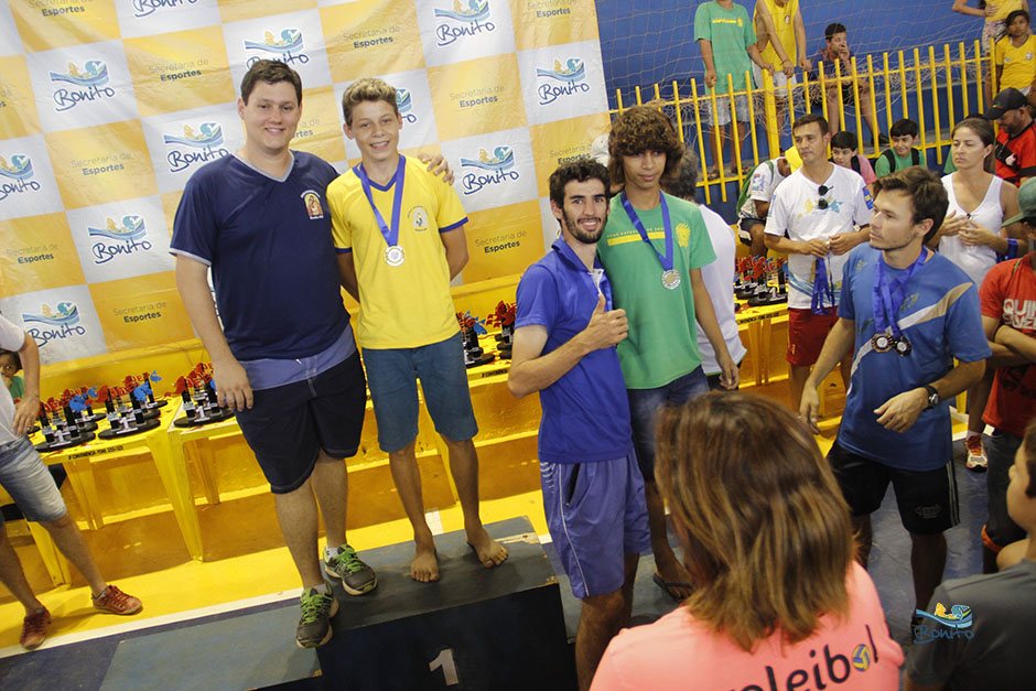 Confira as fotos de premiação dos Jogos Escolares de Bonito, modalidade individual