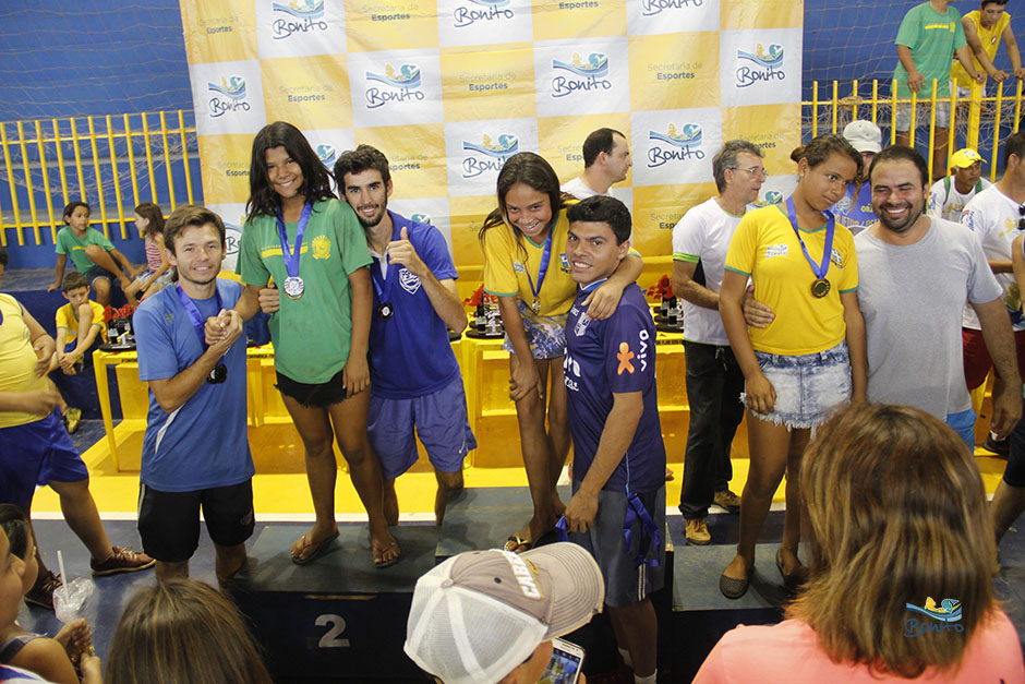 Confira as fotos de premiação dos Jogos Escolares de Bonito, modalidade individual
