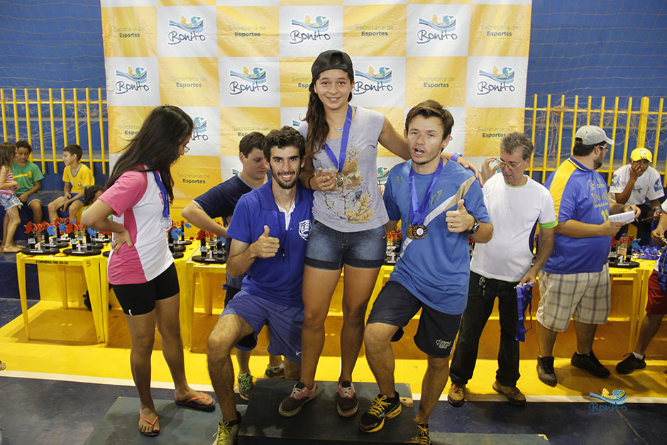 Confira as fotos de premiação dos Jogos Escolares de Bonito, modalidade individual