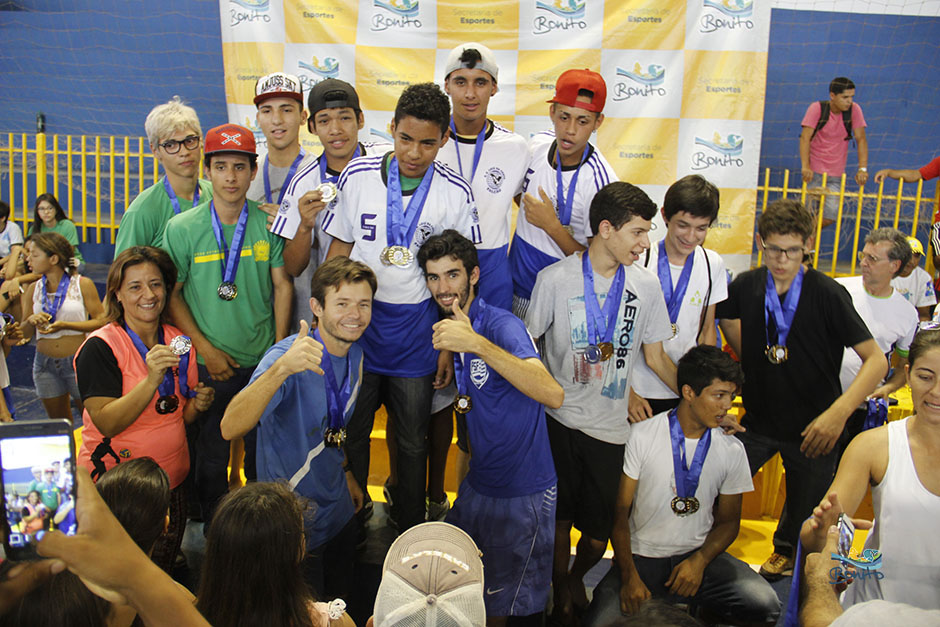 Confira as fotos de premiação dos Jogos Escolares de Bonito, modalidade individual