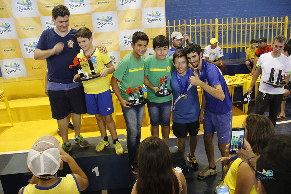 Confira as fotos de premiação dos Jogos Escolares de Bonito, modalidade individual