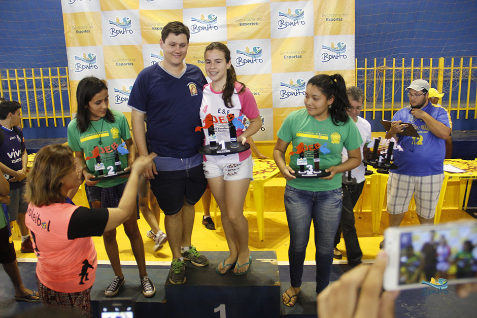 Confira as fotos de premiação dos Jogos Escolares de Bonito, modalidade individual