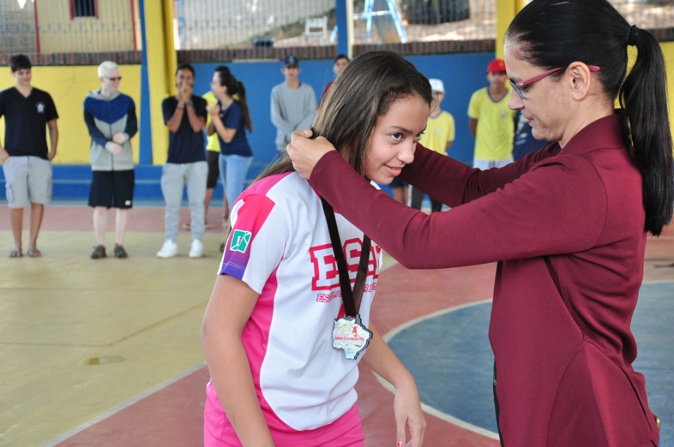 Escola Sagrada Família e BCG serão as representantes de Bonito na maior competição Escolar do Estado