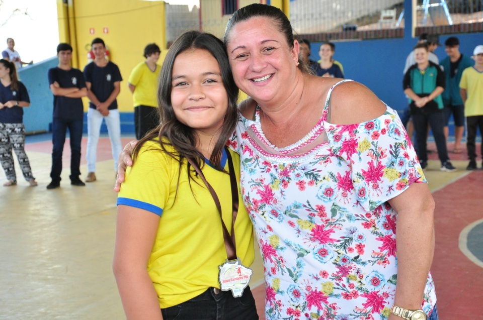 Escola Sagrada Família e BCG serão as representantes de Bonito na maior competição Escolar do Estado