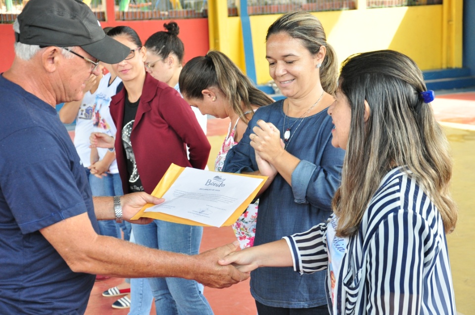 Escola Sagrada Família e BCG serão as representantes de Bonito na maior competição Escolar do Estado