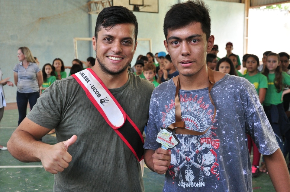 Escola Sagrada Família e BCG serão as representantes de Bonito na maior competição Escolar do Estado