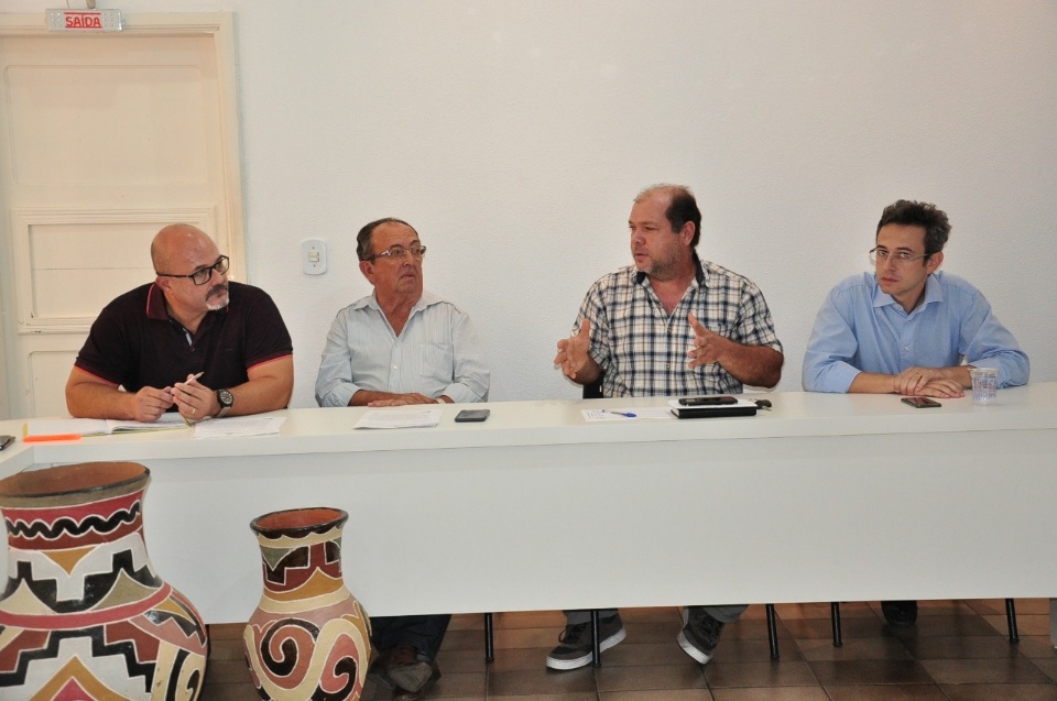 COMDEMA debate conservação de água e solo em Bonito