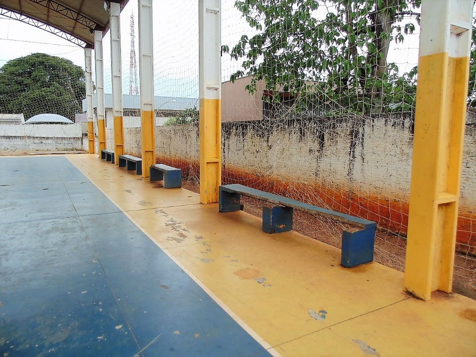 Prefeitura inicia revitalização da "Quadrinha da Vila Donária"