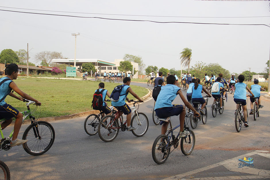 Confira a galeria de fotos do passeio ciclístico do Instituto Mirim Ambiental de Bonito