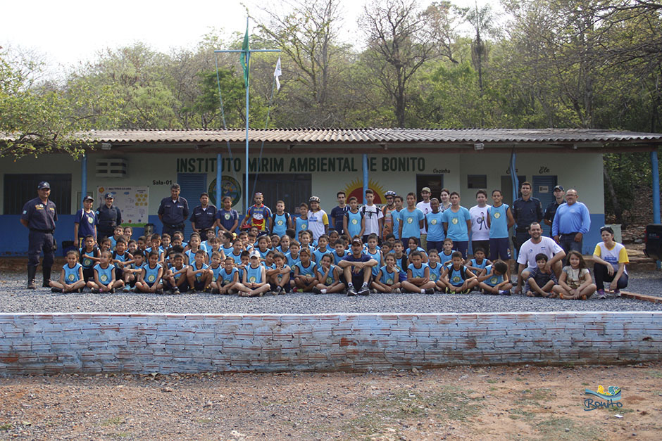 Confira a galeria de fotos do passeio ciclístico do Instituto Mirim Ambiental de Bonito