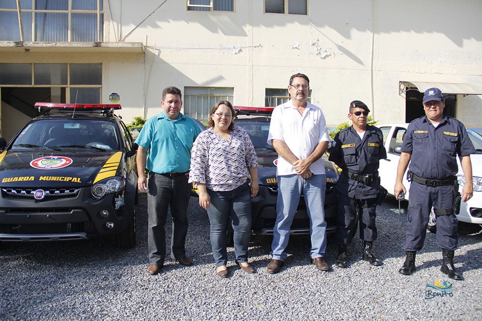 Prefeitura de Bonito entrega novas viaturas, motocicletas e equipamentos para Guarda Municipal