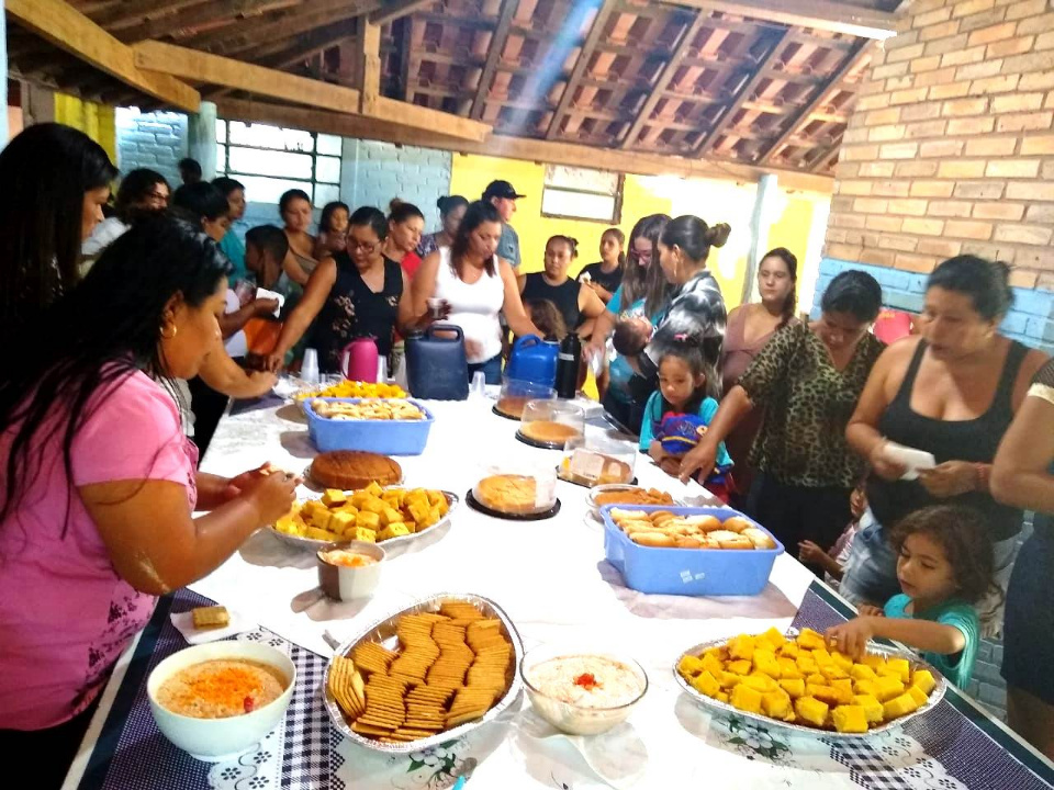 Escola de Águas do Miranda realiza evento reunindo pais e alunos