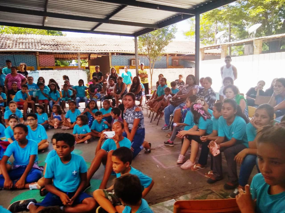 Escola de Águas do Miranda realiza evento reunindo pais e alunos
