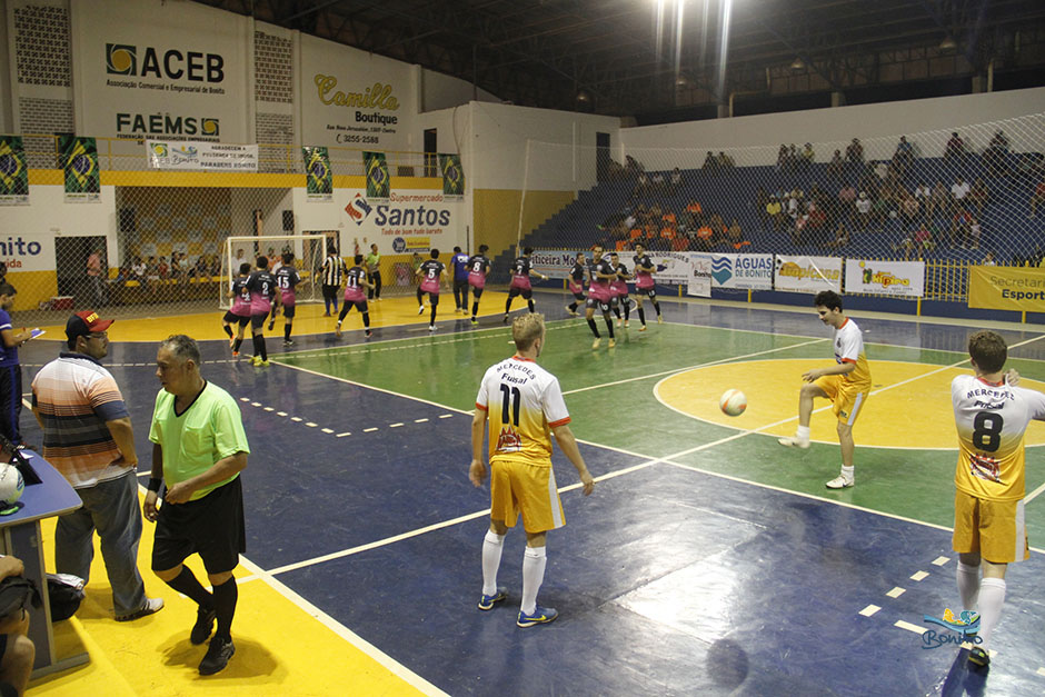 Fotos da abertura da Copa Comércio ACEB/Prefeitura 2015