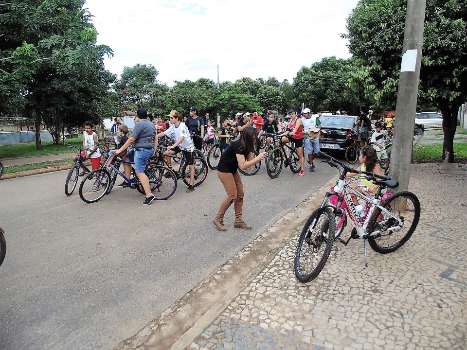Esportes realizou hoje o 3º Passeio Ciclístico do Trabalhador