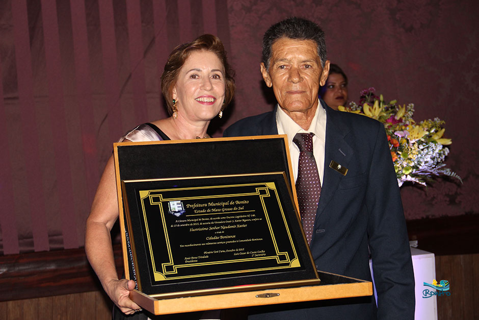 Galeria de fotos da entrega de títulos de cidadão bonitense Galeria de fotos da entrega de títulos de cidadão bonitense