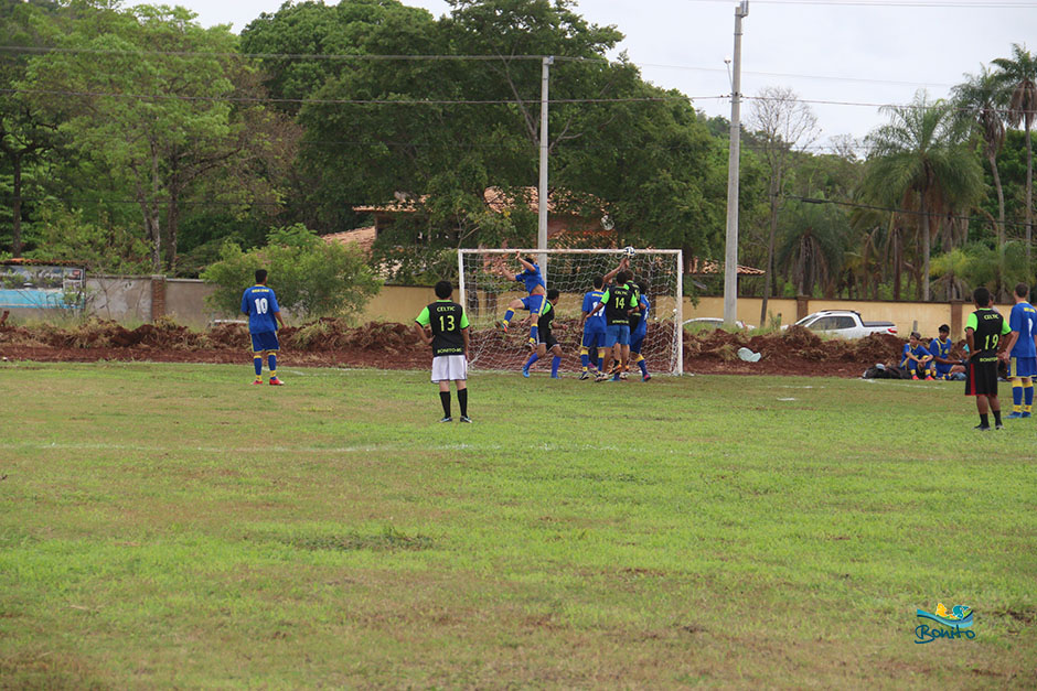 Secretaria de Esportes de Bonito realiza torneio de futebol na Vila Machado