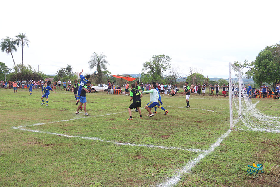 Secretaria de Esportes de Bonito realiza torneio de futebol na Vila Machado