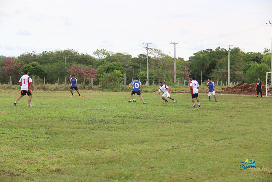 Secretaria de Esportes de Bonito realiza torneio de futebol na Vila Machado