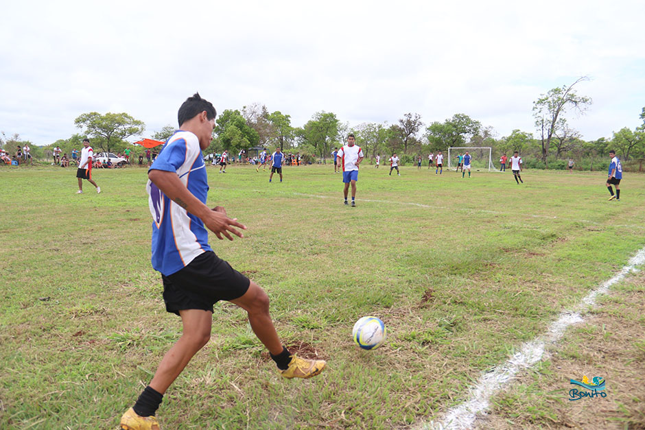Secretaria de Esportes de Bonito realiza torneio de futebol na Vila Machado