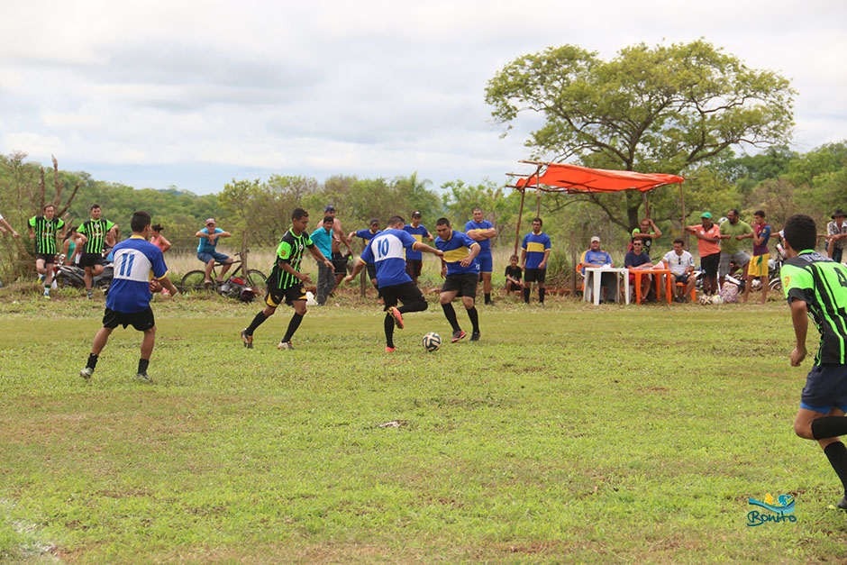 Secretaria de Esportes de Bonito realiza torneio de futebol na Vila Machado