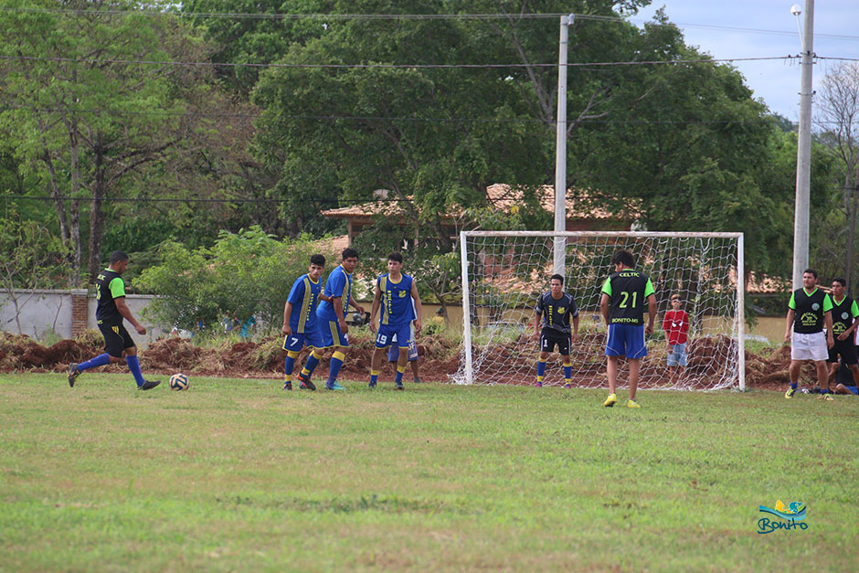 Secretaria de Esportes de Bonito realiza torneio de futebol na Vila Machado