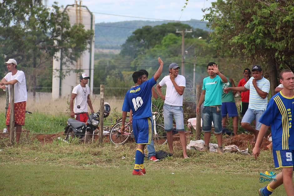 Secretaria de Esportes de Bonito realiza torneio de futebol na Vila Machado