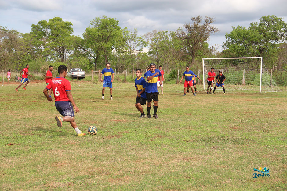 Secretaria de Esportes de Bonito realiza torneio de futebol na Vila Machado