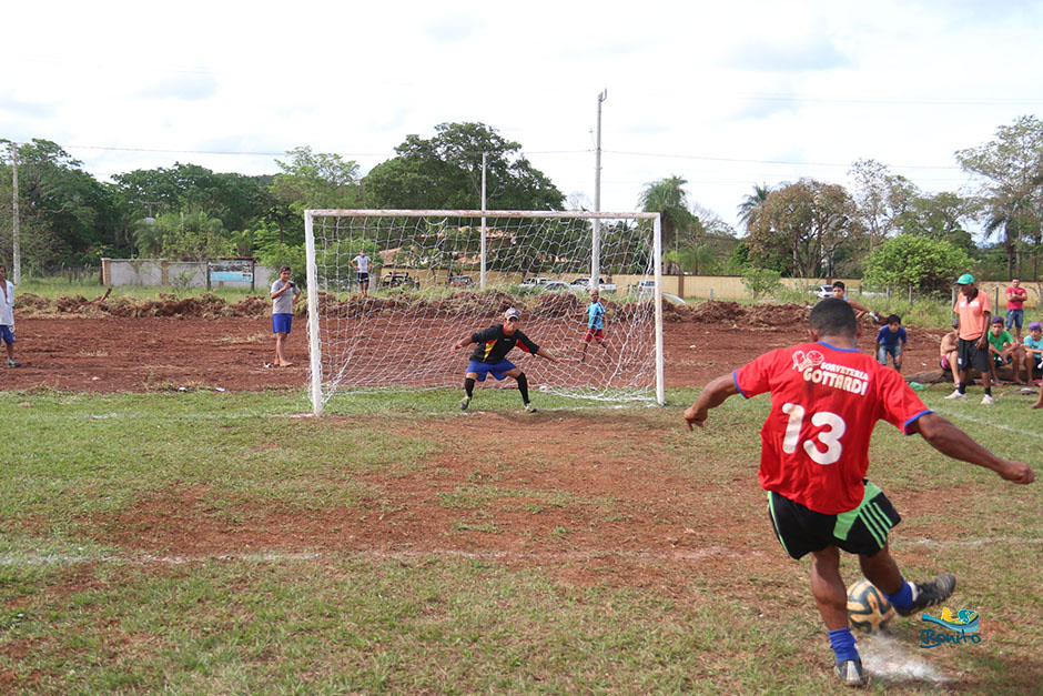 Secretaria de Esportes de Bonito realiza torneio de futebol na Vila Machado