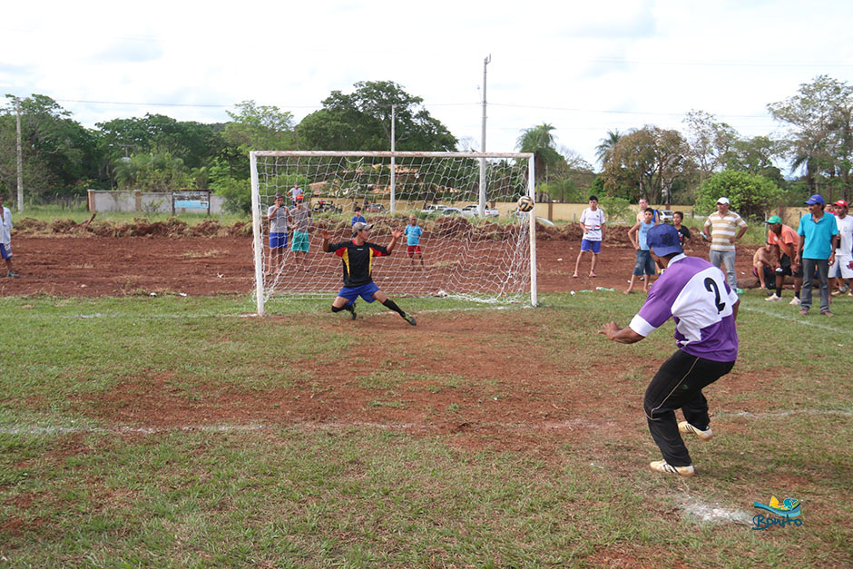 Secretaria de Esportes de Bonito realiza torneio de futebol na Vila Machado