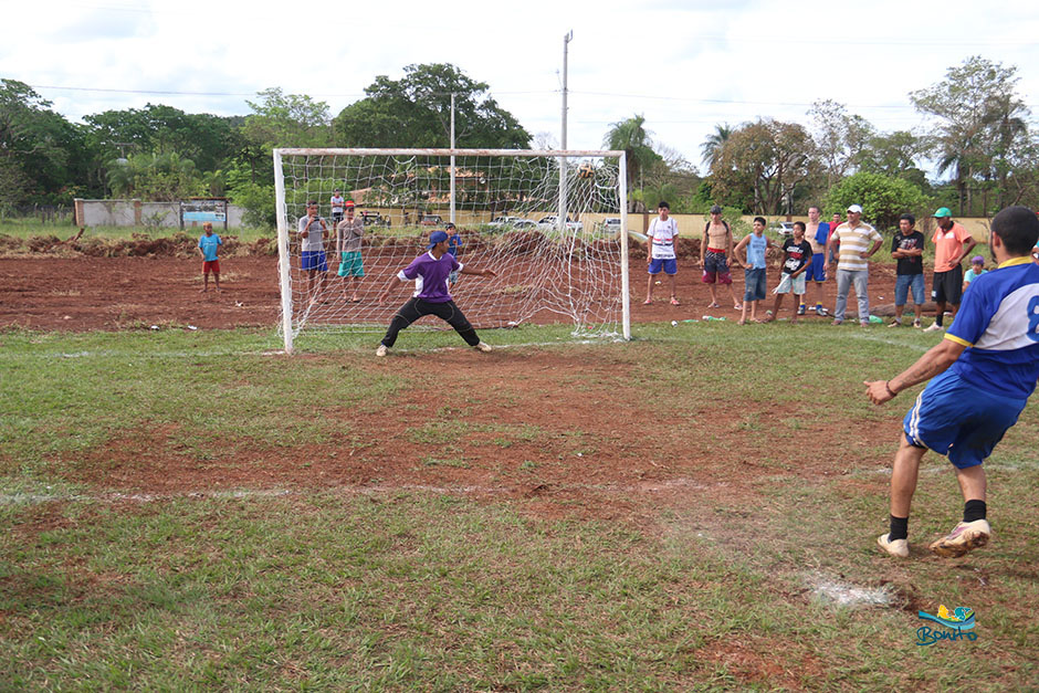 Secretaria de Esportes de Bonito realiza torneio de futebol na Vila Machado