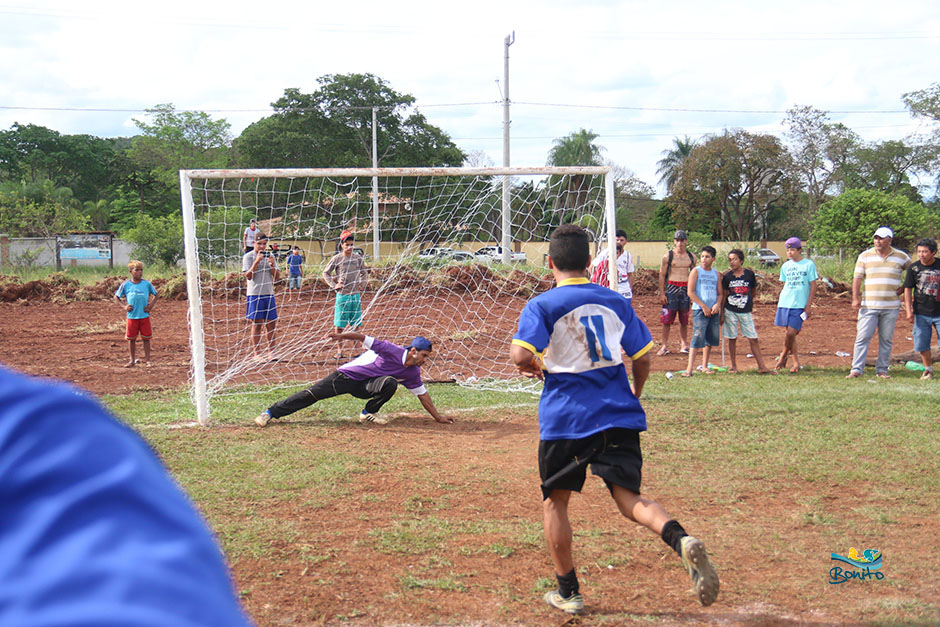 Secretaria de Esportes de Bonito realiza torneio de futebol na Vila Machado