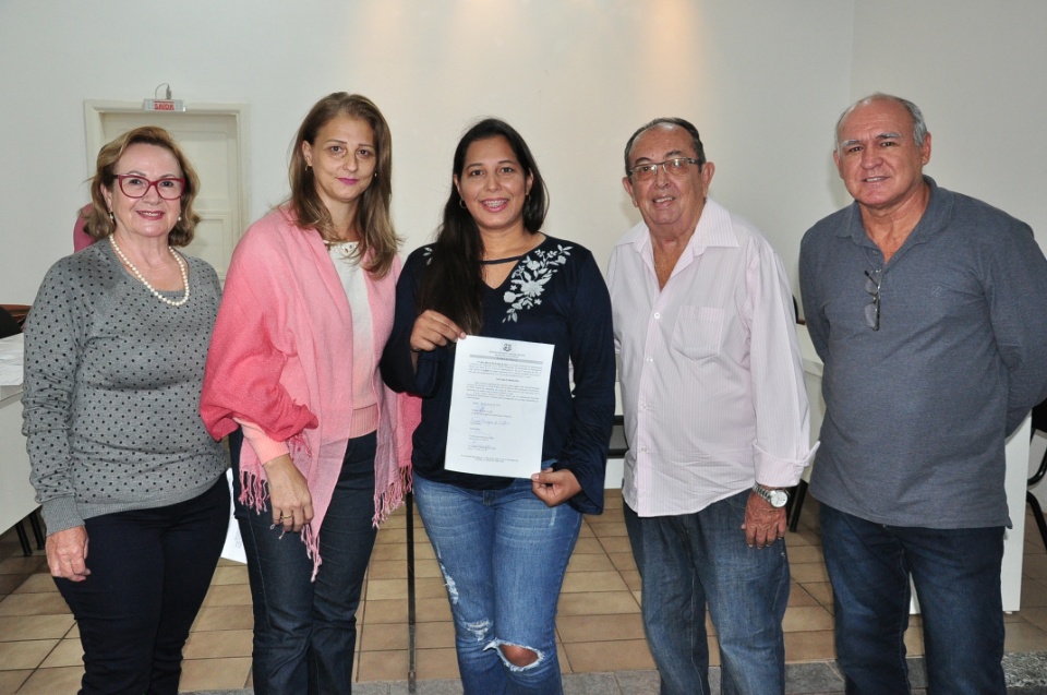 Prefeito Municipal deu posse a 14 novos servidores concursados