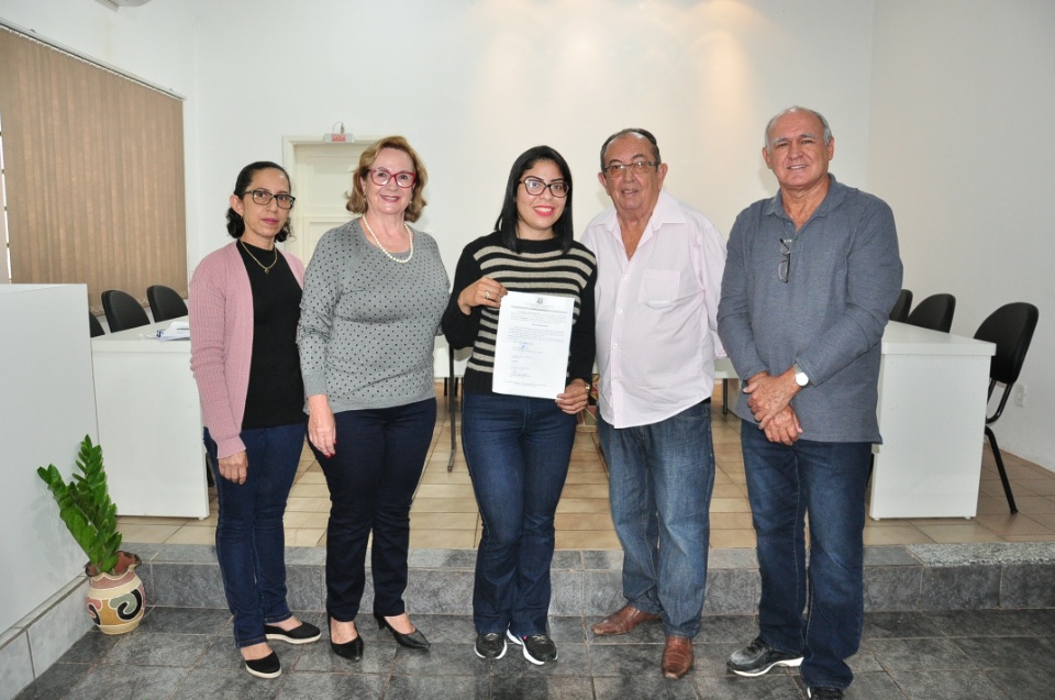 Prefeito Municipal deu posse a 14 novos servidores concursados