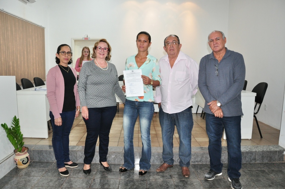Prefeito Municipal deu posse a 14 novos servidores concursados