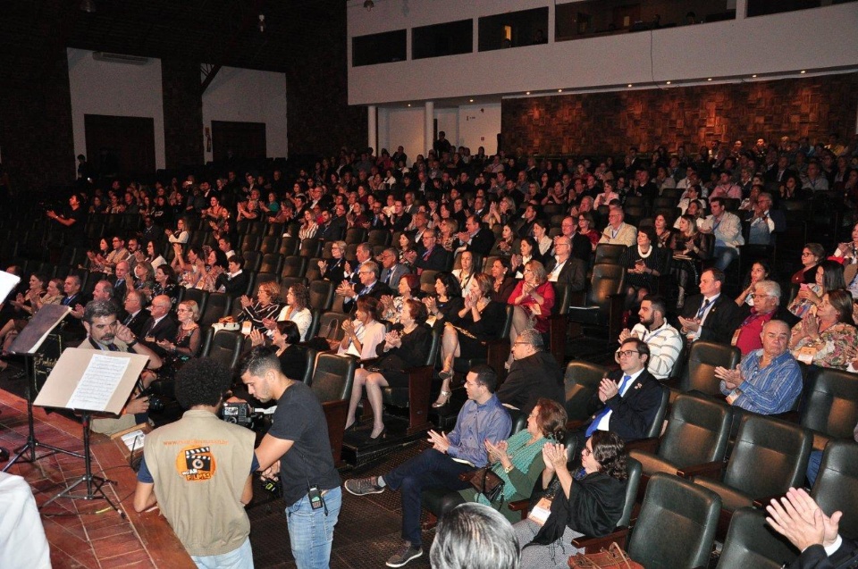 Prefeito participa da instalação da 42ª Conferência Distrital do Rotary Club