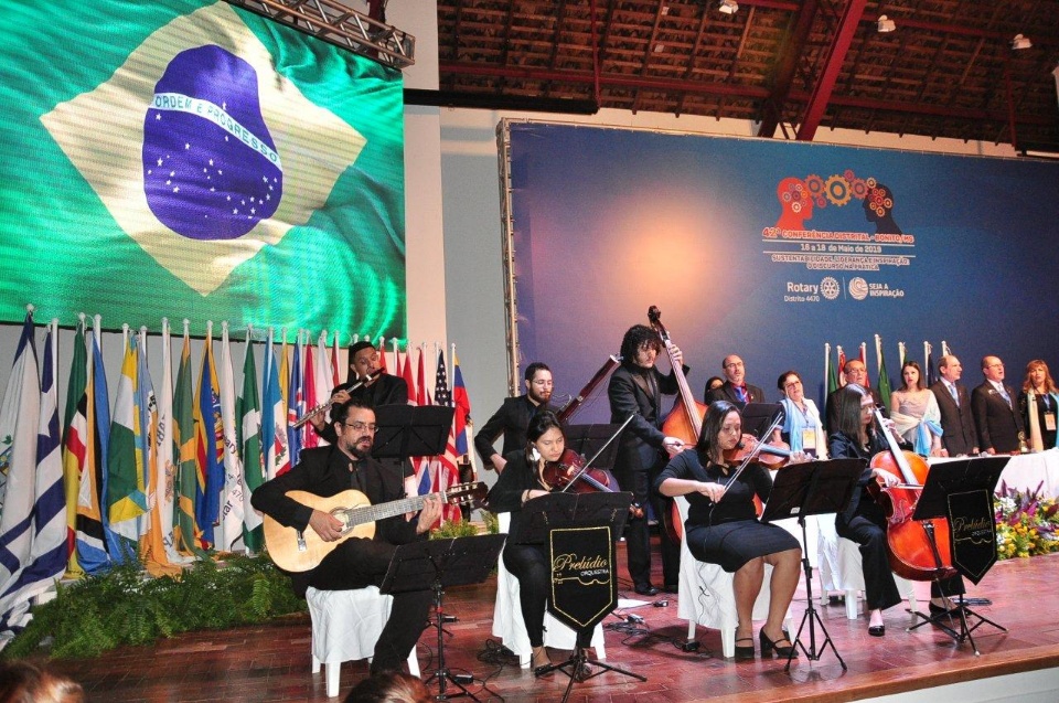 Prefeito participa da instalação da 42ª Conferência Distrital do Rotary Club