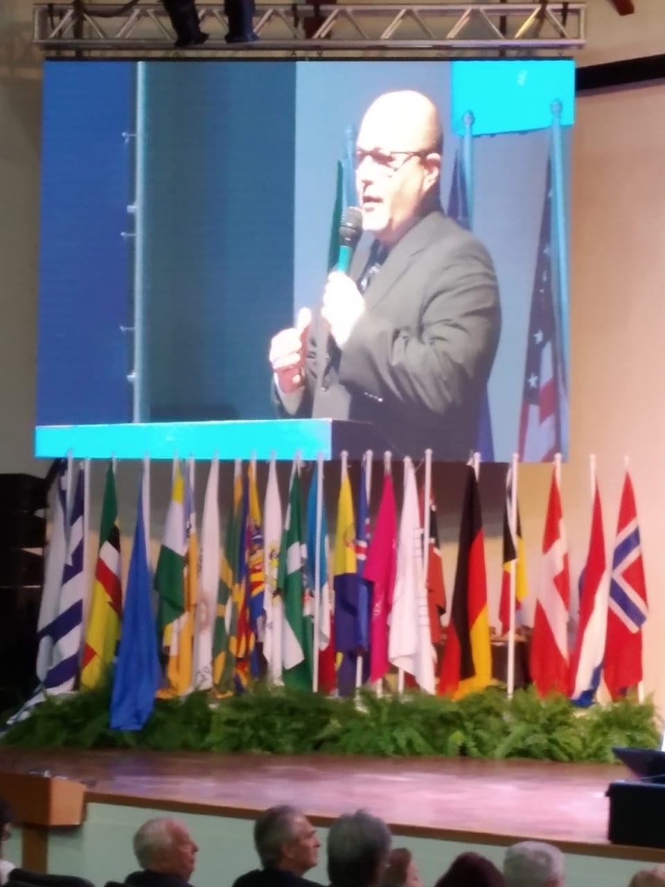 Prefeito participa da instalação da 42ª Conferência Distrital do Rotary Club