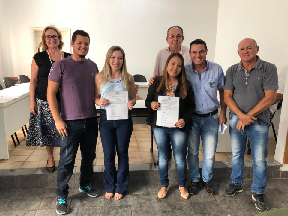 Prefeito municipal dá posse a novos concursados