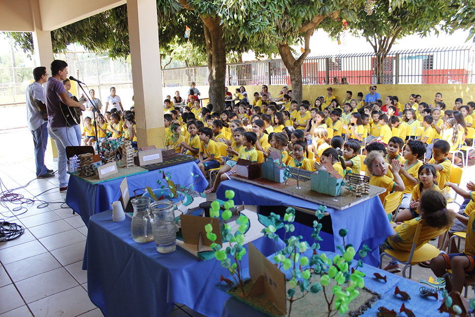 Escola municipal de Bonito realiza projeto para resgatar a história da cidade