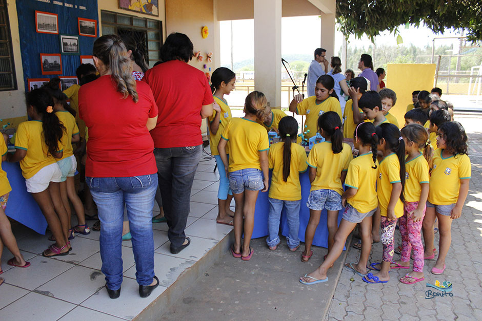 Escola municipal de Bonito realiza projeto para resgatar a história da cidade