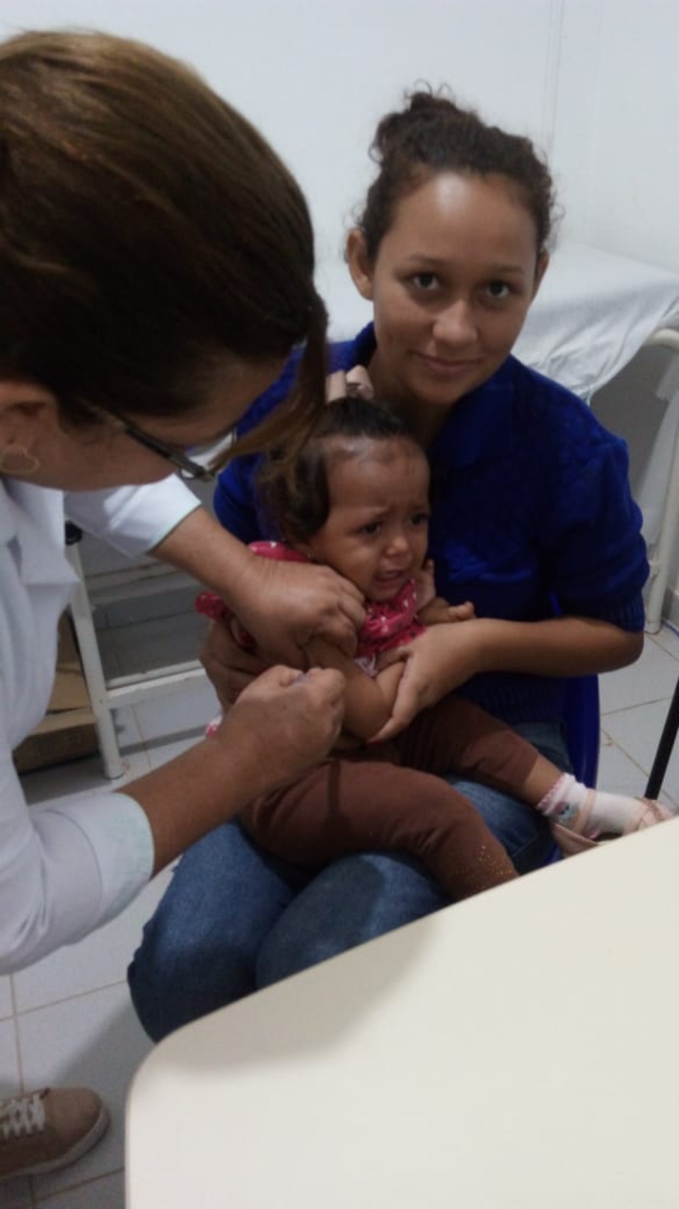 Moradores de Águas do Miranda recebem vacina contra gripe