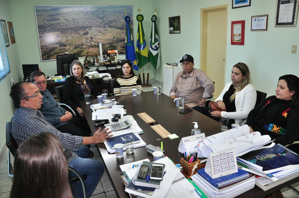 Odilson recebe prefeito e presidente da Câmara de Alcinópolis