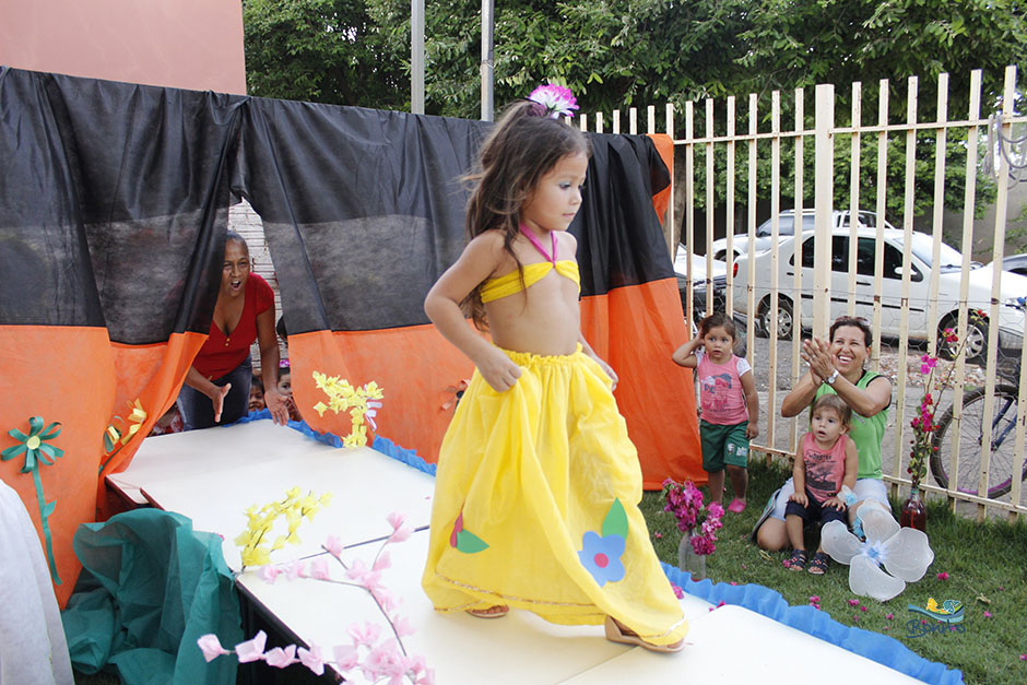 Prefeitura de Bonito realiza entrega de jogos de lençóis e toalhas novas para os CEI’s