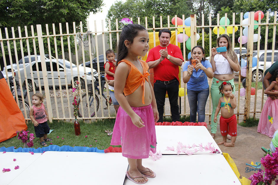 Prefeitura de Bonito realiza entrega de jogos de lençóis e toalhas novas para os CEI’s