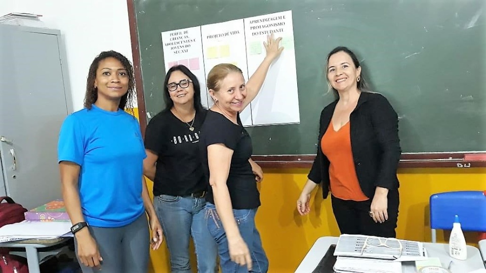SEMEC realiza 1ª Formação para Implementação de novo currículo